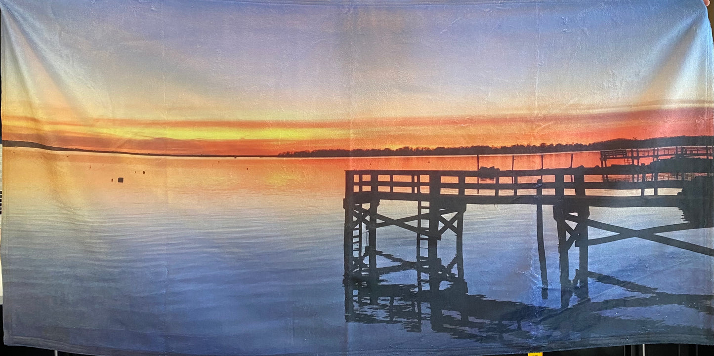 Night Shade Beach/ Bath Towel